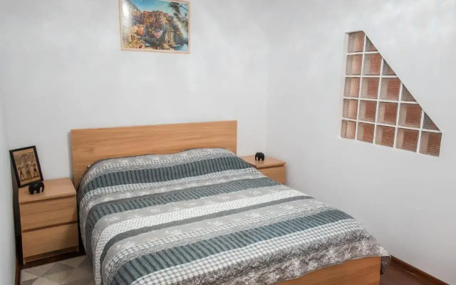 Victor Residence 38