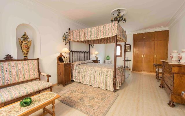 Son Rafael - Six Bedroom