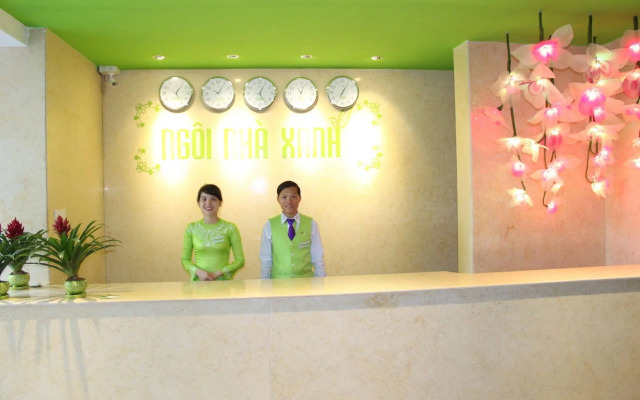 Ngoi Nha Xanh