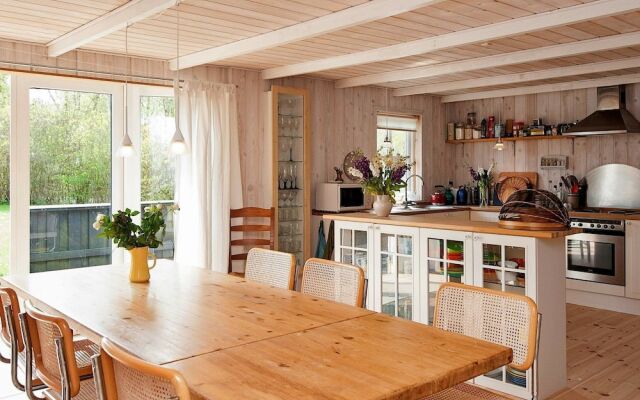 Pleasing Holiday Home in Ebeltoft With Whirlpool