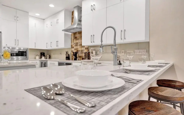 Fabulous 4BR home close to beach