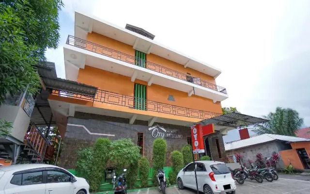 Oxy Townhouse by OYO Rooms