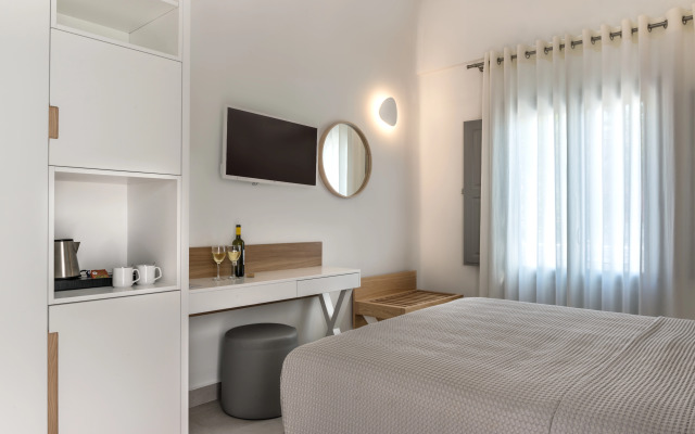 Strogili Hotel - Adults Only