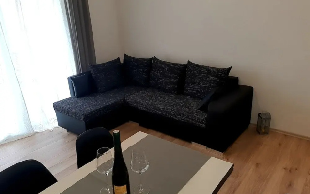 Apartments and Rooms Viskic