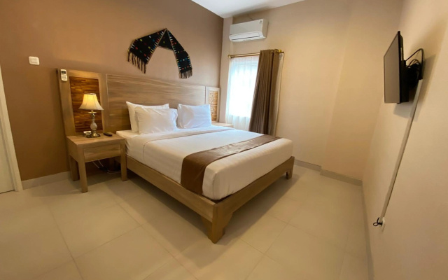 Flamingo Avia Labuan Bajo – Guest Rooms – Labuan Bajo