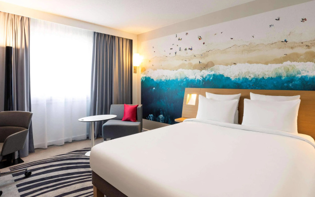 Novotel Bordeaux Centre-Ville - Image 4