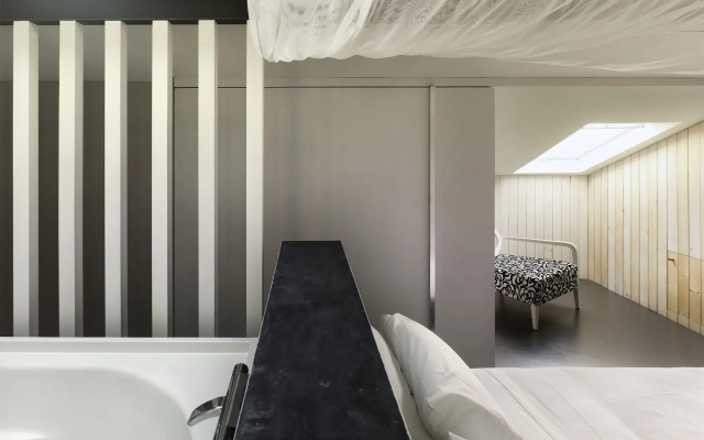 Moure Hotel