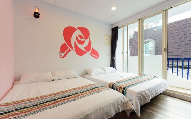 Lan Bai Tou - Train Station B&B