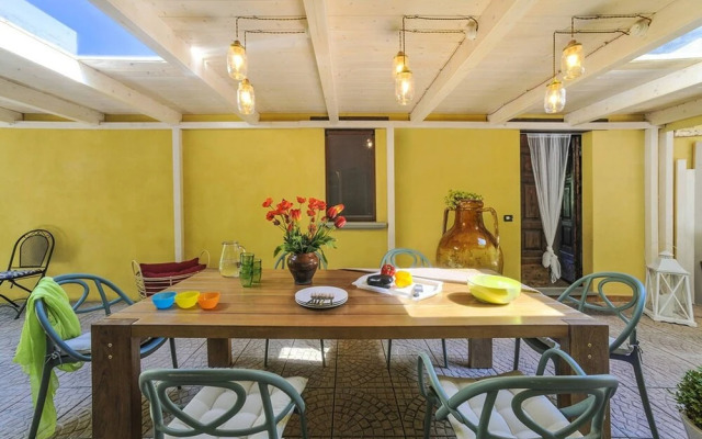 Casale Degli Ulivi 12 by Marche Holiday Villas