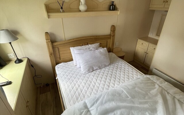 Charming 6 Birth Caravan in Skegness