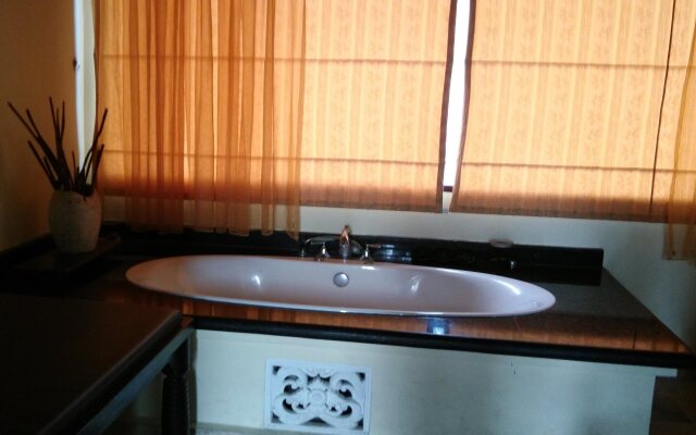 Royal Pool Villa Bali