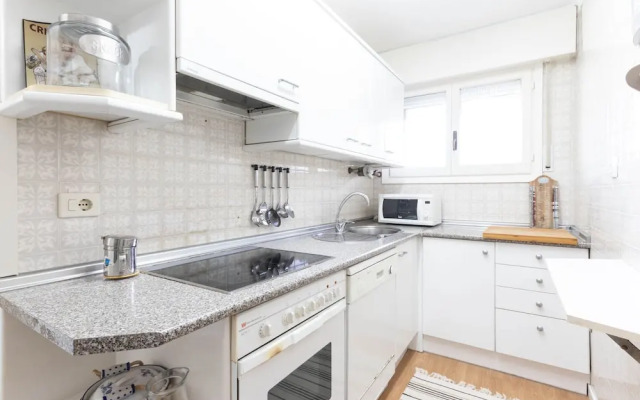 BAKIO BEACH II apartment by Aston Rentals