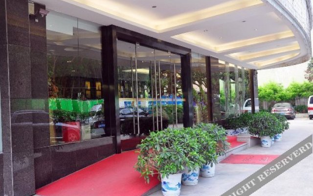 Taihe Dadu Business Hotel