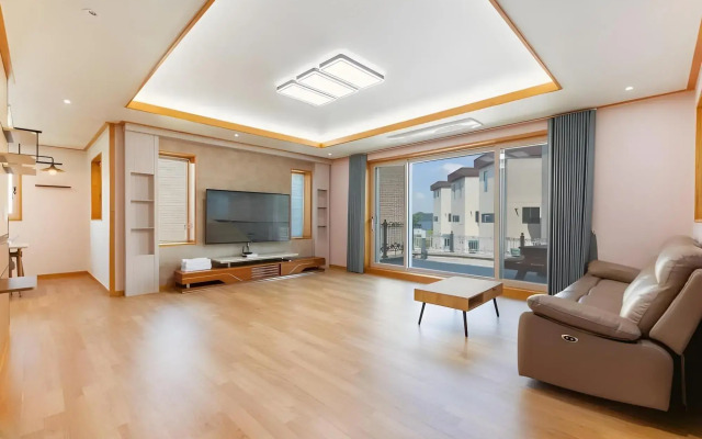 Daebudo Ocean Ville Pension