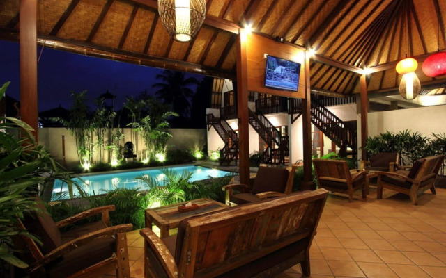 Mojo Resort