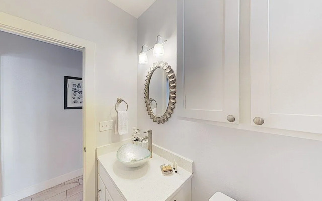 Catch & Release-2 Bedroom