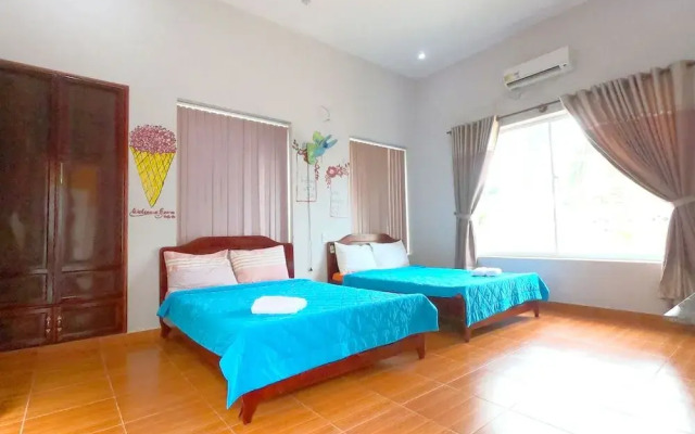 Goc Bien Homestay
