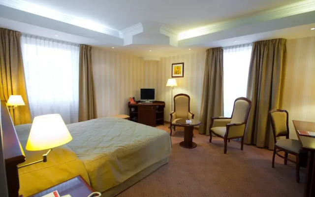 Ramada Hotel and Suites Bucharest North