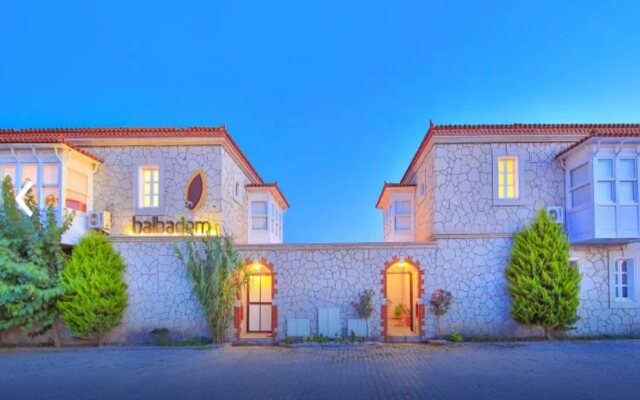 Alacati Balbadem Otel ( +13 ADULT ONLY)