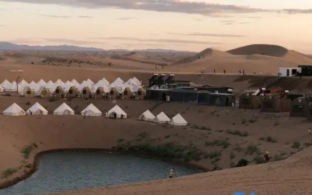 Shapotou Xingyue international camping base