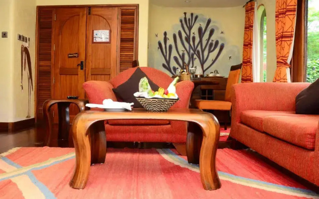 Amboseli Lodge