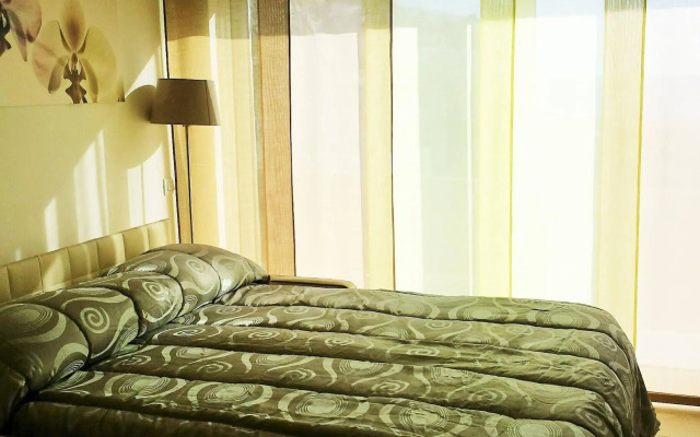 Zeus Residence Hotel