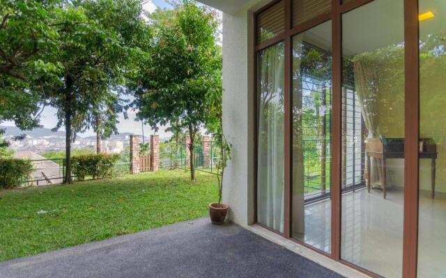 A Comfy & Cozy 2BR Home in Ukay Heights