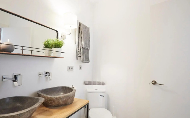 LEEWAYS APARTMENT in FE