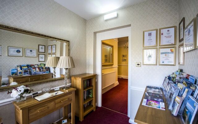Elmdene Hotel