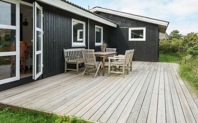 Modern Holiday Home With Large Terrace in Fanø