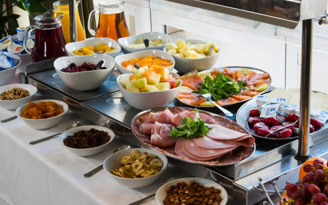 Mercure Newbury West Grange Hotel