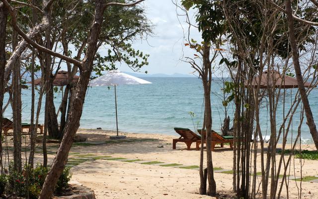 Gold Sand Beach Bungalow