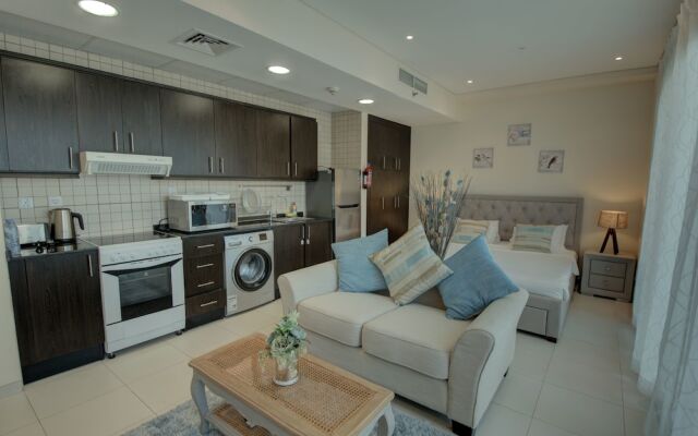 Royal Oceanic - Studio Apartment - MSG 8724