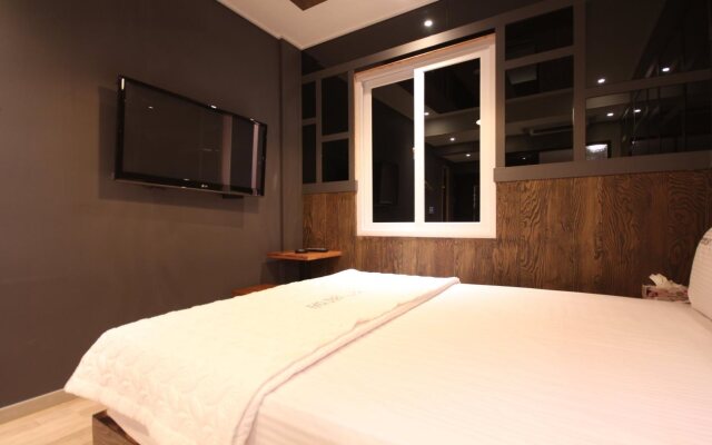 Boutique Hotel May