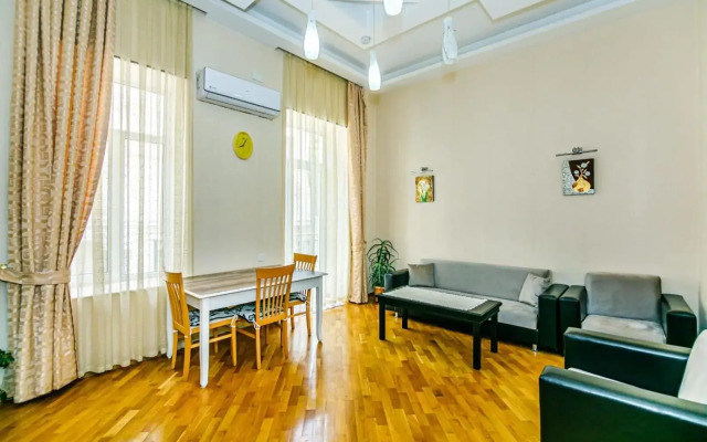NIZAMI Street 1 Bedroom