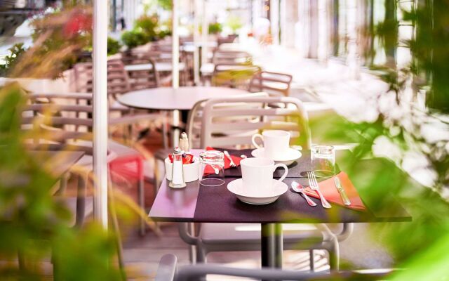 Hôtel Mercure Lyon Centre Plaza République