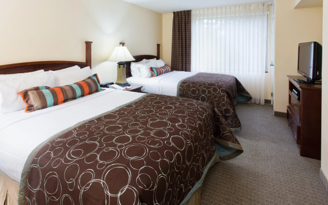 Staybridge Suites Everett-Paine Field, an IHG Hotel