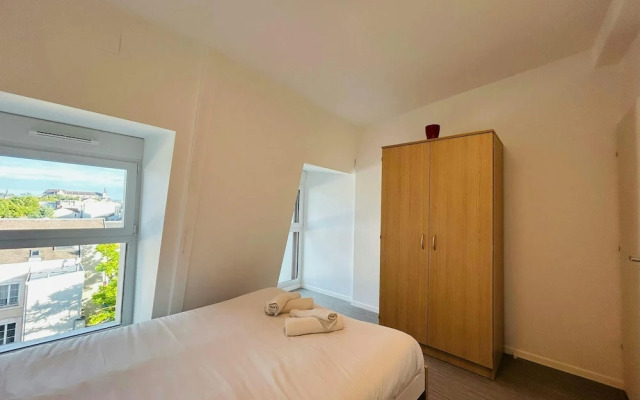 We Live In R - Duplex 503