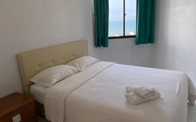 The View Ferringhi 3-bdroom Apartment – Guest Rooms – Batu Ferringhi