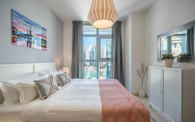 Marina Residence by Luton Vacation Homes
