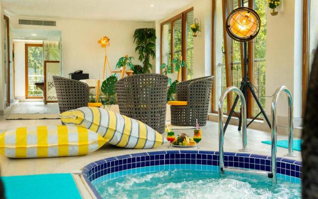 Cam Thermal Resort Spa Convention Center