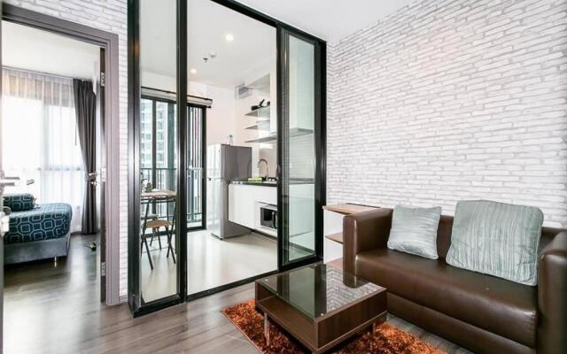 The Base Park East - Bangkok Sukhumvit 77