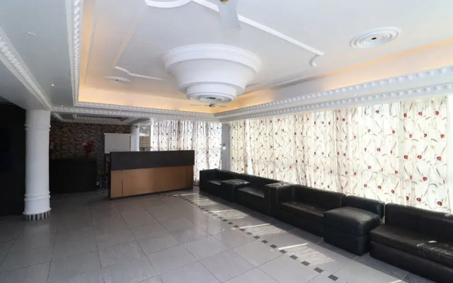 Oyo 29762 Hotel Meridian