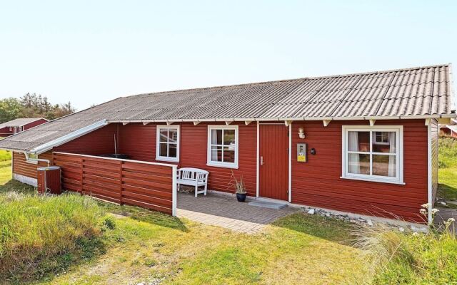 5 Person Holiday Home in Frostrup