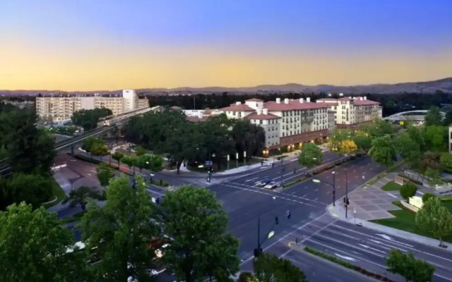 Global Luxury Suites in Walnut Creek