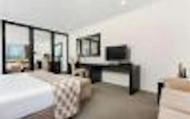 Hotel on Devonport