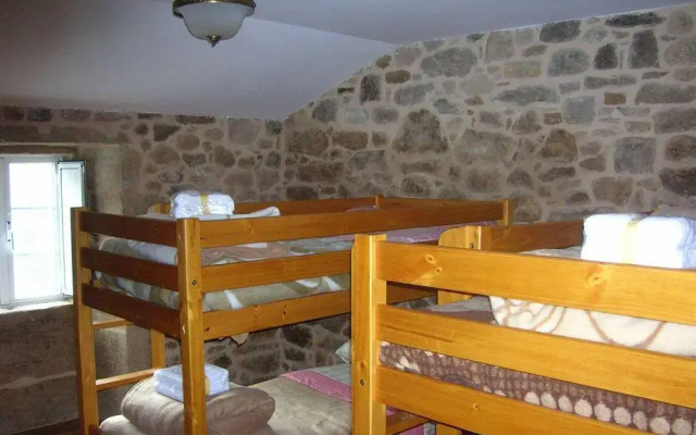 Pensión - Albergue De Logrosa