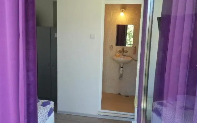 Guest House Bedrock