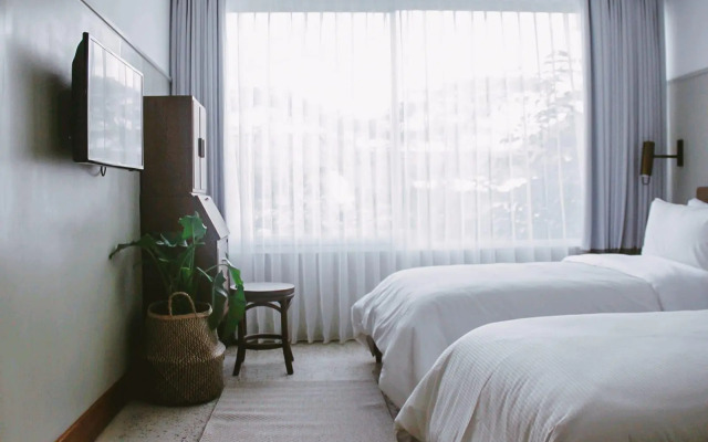 Blackbird Hotel Bandung