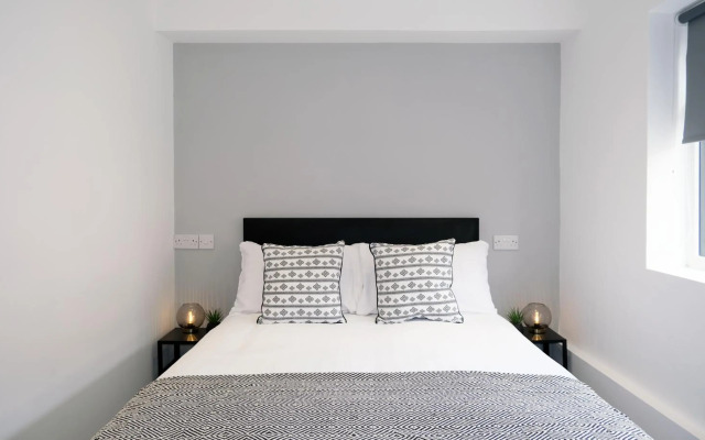 The Kop End Hotel by Serviced Living Liverpool